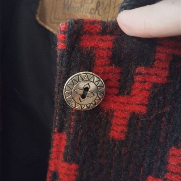Woolrich USA Women's Size Small Navajo Red Black Button Up Coat With Pockets - Picture 13 of 13
